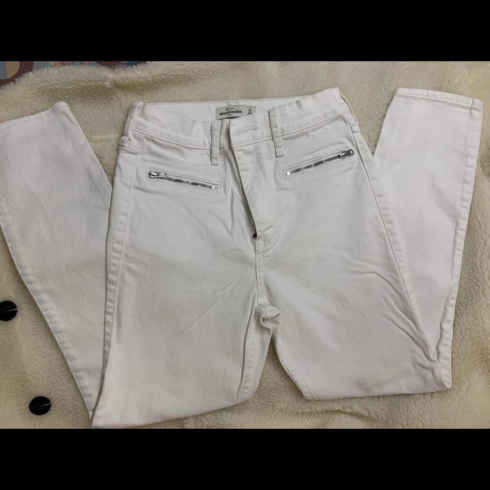 Mid rise white jeans